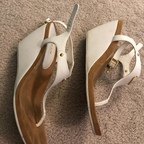 White Ralph Lauren designer wedge sandals - Picture 4 of 5
